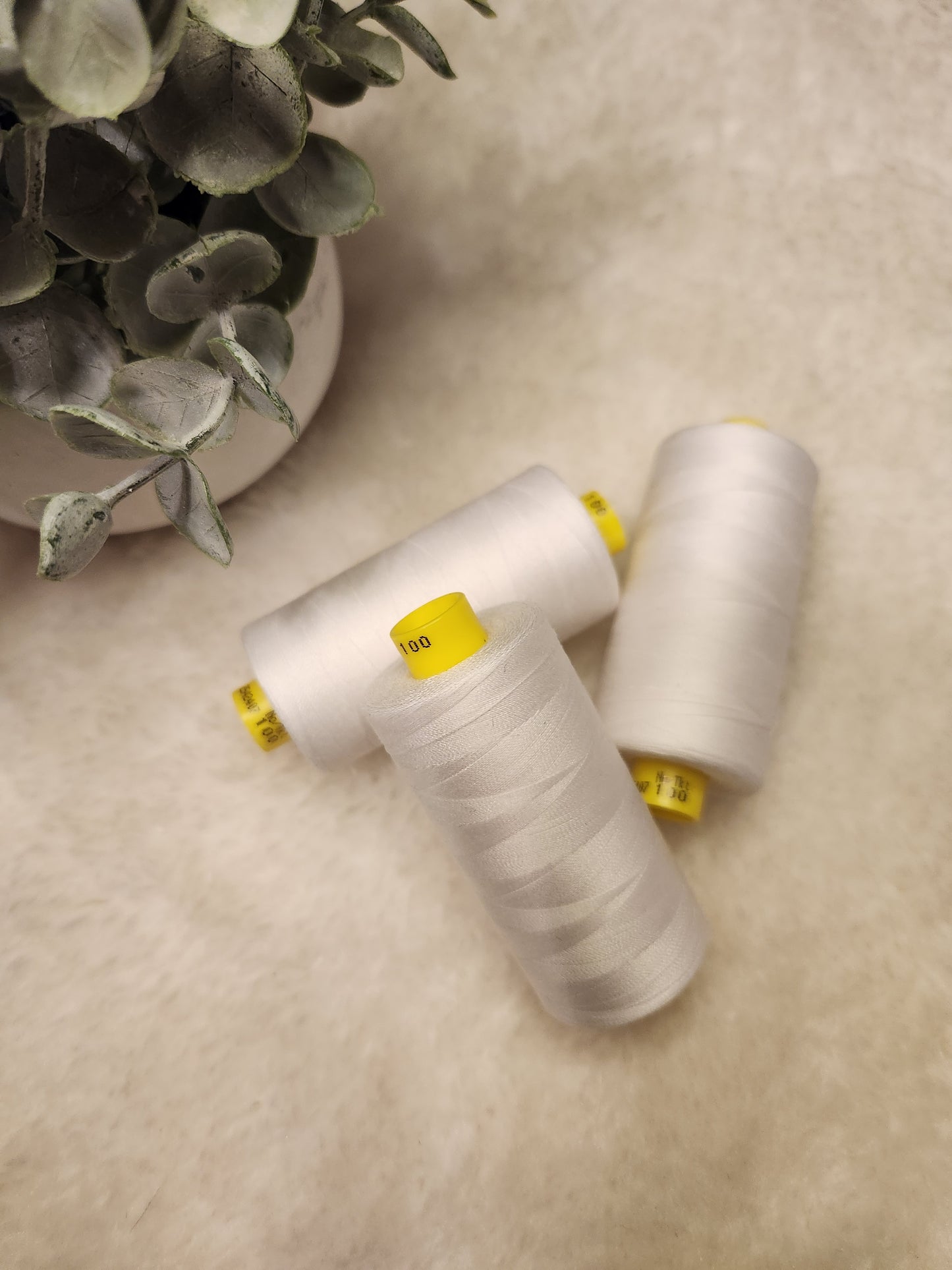 Gutermann Mara Poly Thread - 1,093 yards