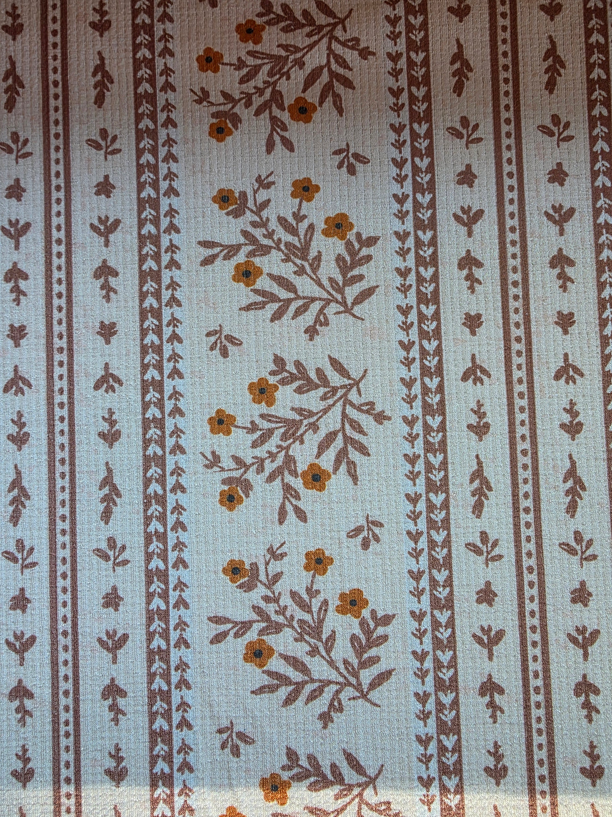Cottage Trail Floral Pebble Stone Knit