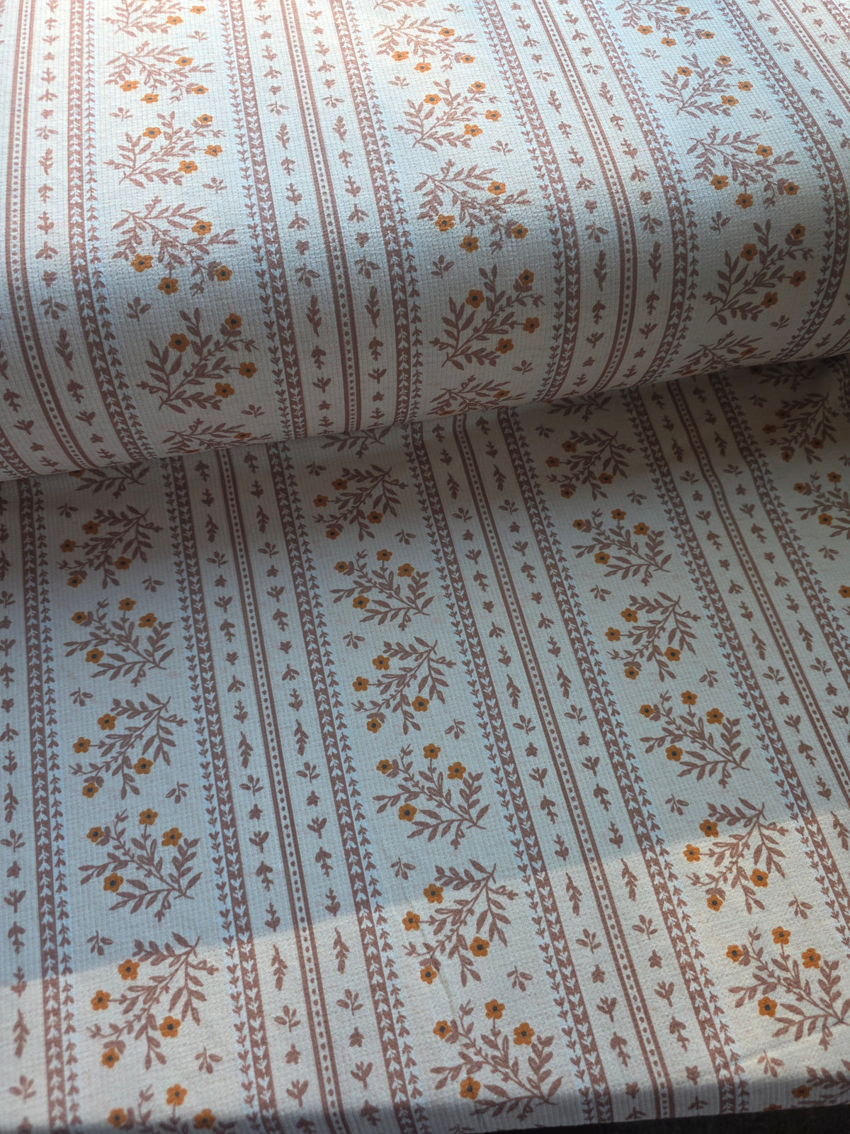 Cottage Trail Floral Pebble Stone Knit